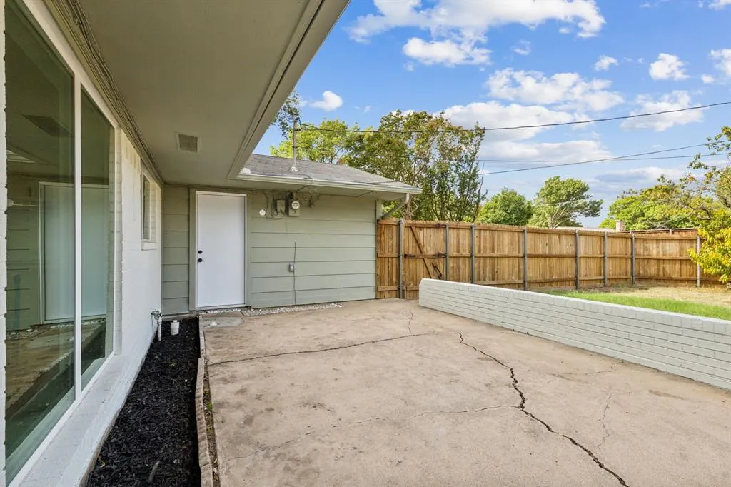 1915 Greenhaven Drive