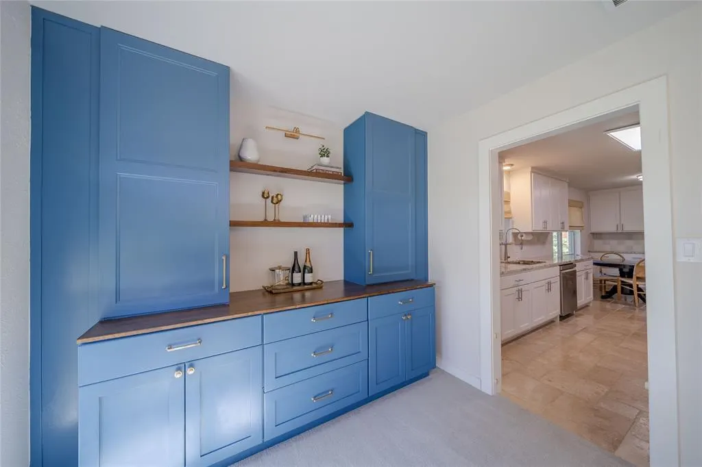 2517 Brennan Drive