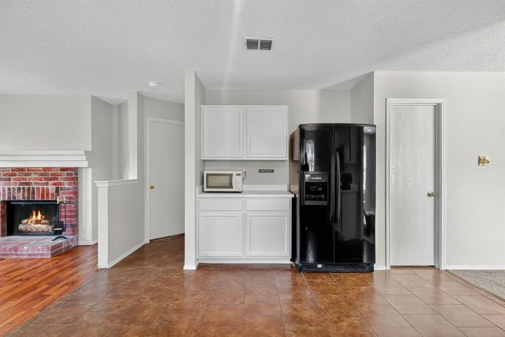 3106 Valley Crest Drive