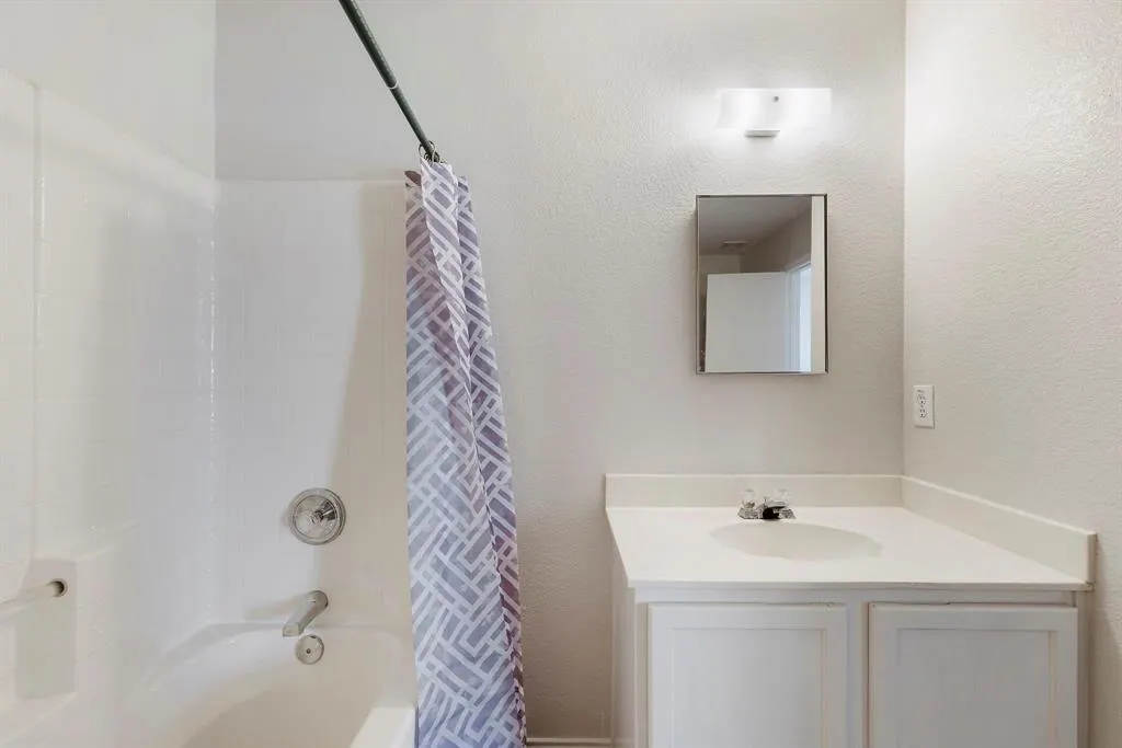 3106 Valley Crest Drive