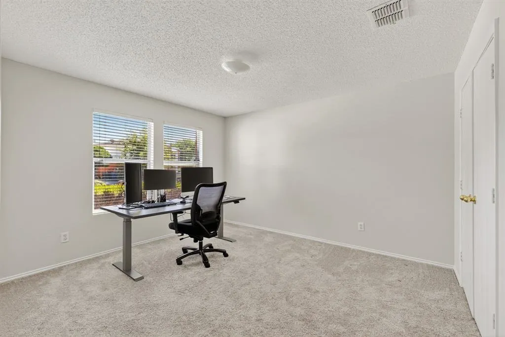 3106 Valley Crest Drive