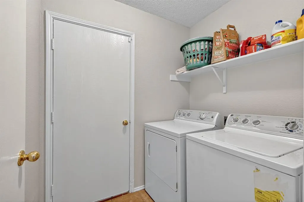 3106 Valley Crest Drive