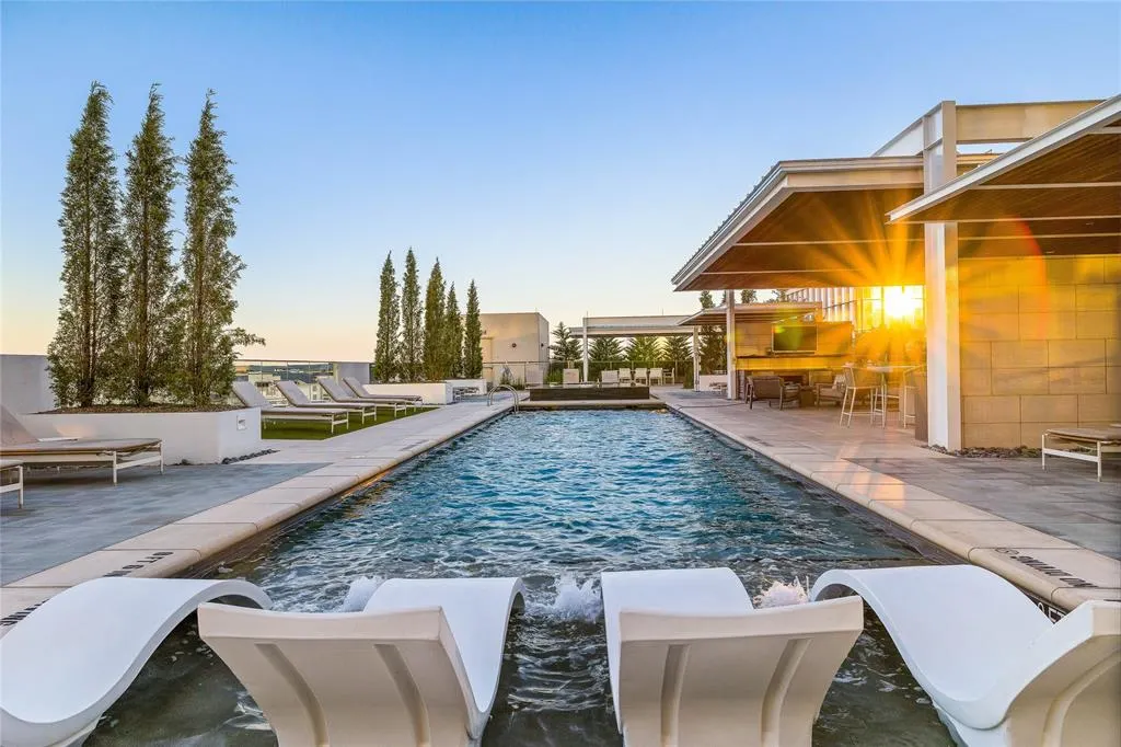 7901 Windrose Avenue, #1101