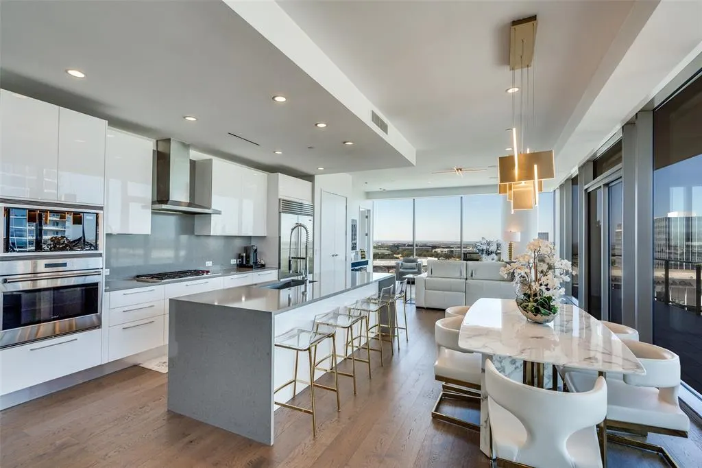 7901 Windrose Avenue, #1101