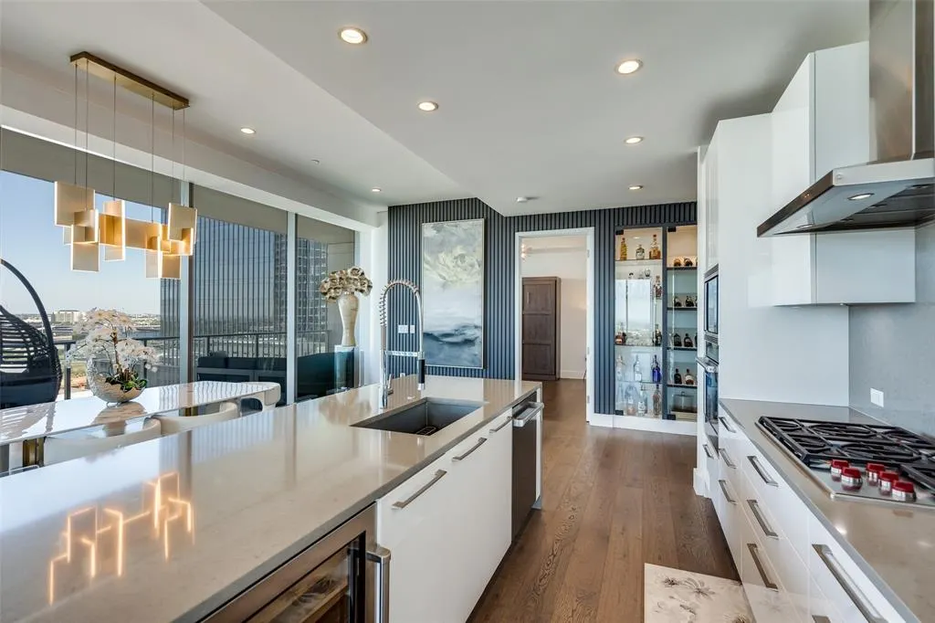 7901 Windrose Avenue, #1101