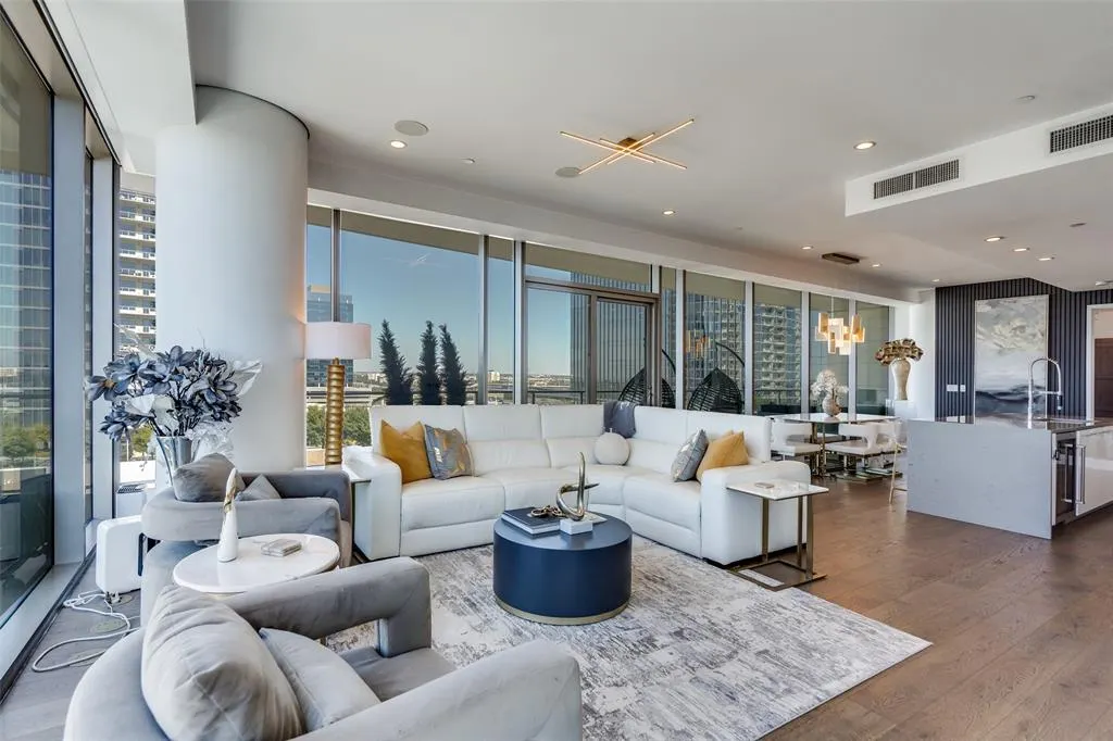 7901 Windrose Avenue, #1101