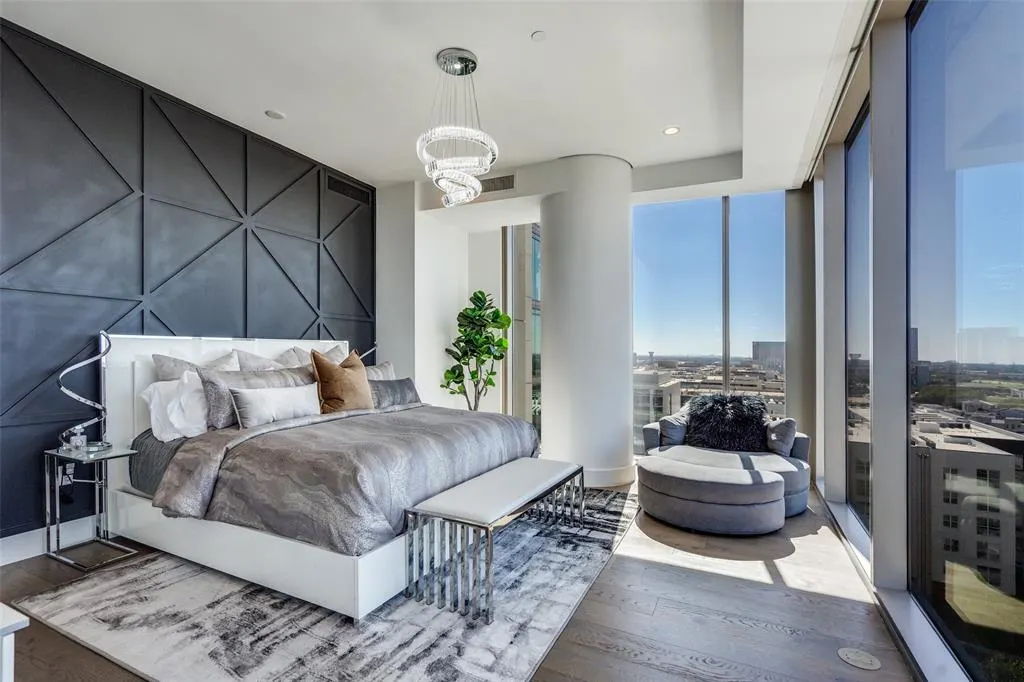 7901 Windrose Avenue, #1101