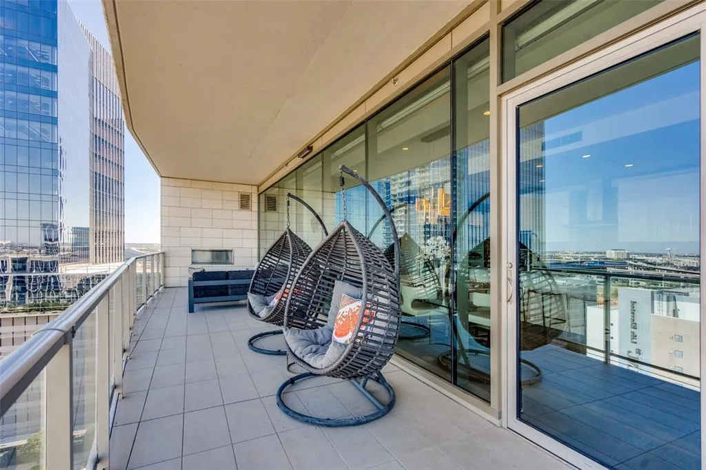 7901 Windrose Avenue, #1101