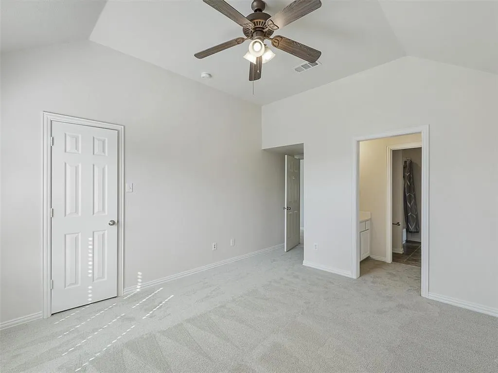 1201 Shenandoah Drive