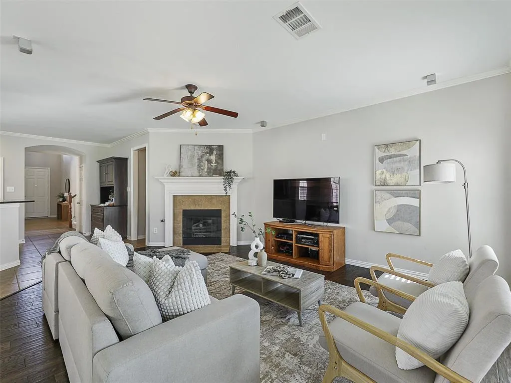 1201 Shenandoah Drive