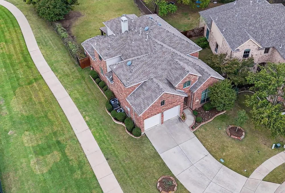 1201 Shenandoah Drive