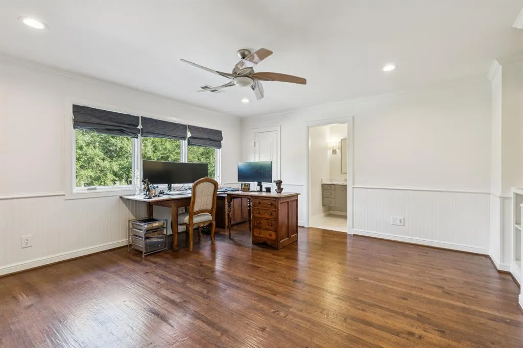 5629 Yolanda Circle