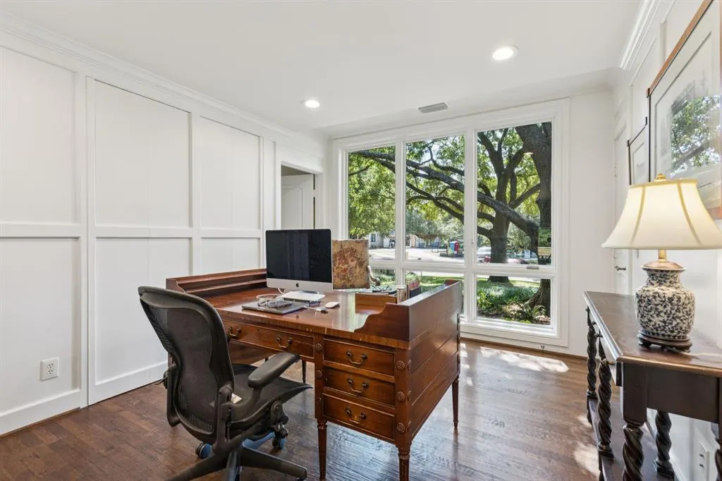 5629 Yolanda Circle
