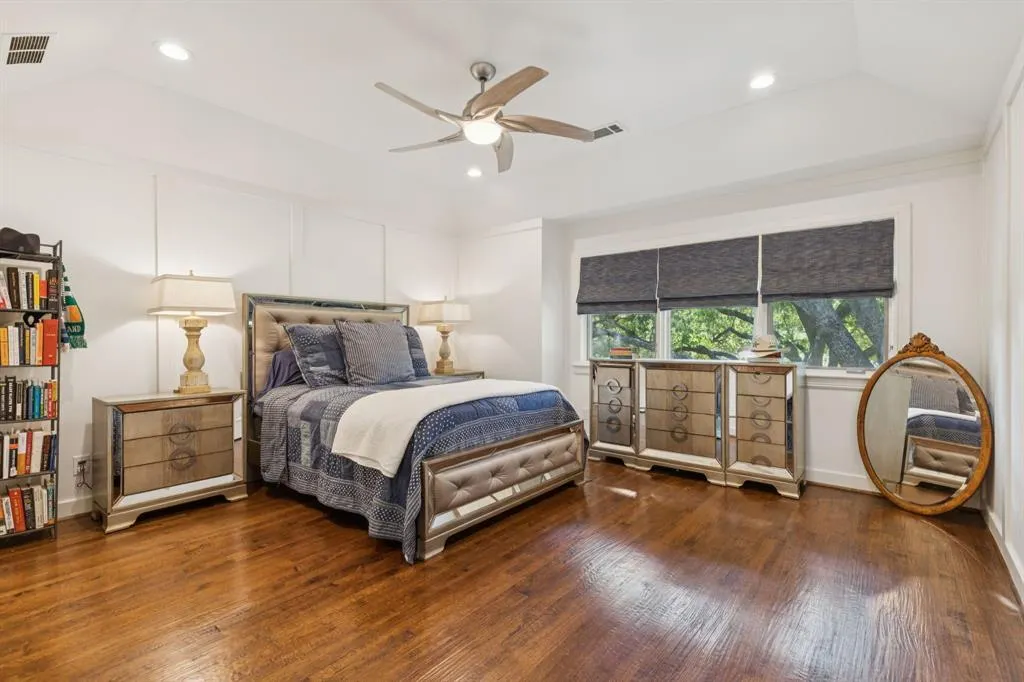 5629 Yolanda Circle