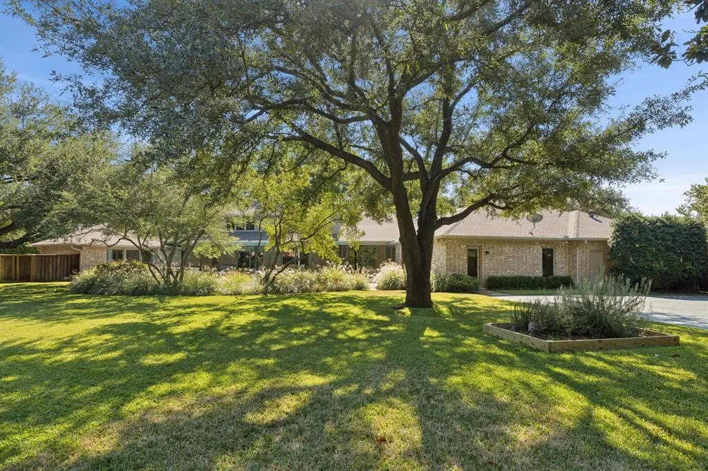 5629 Yolanda Circle