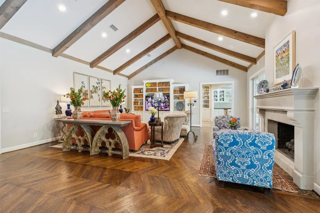 5629 Yolanda Circle