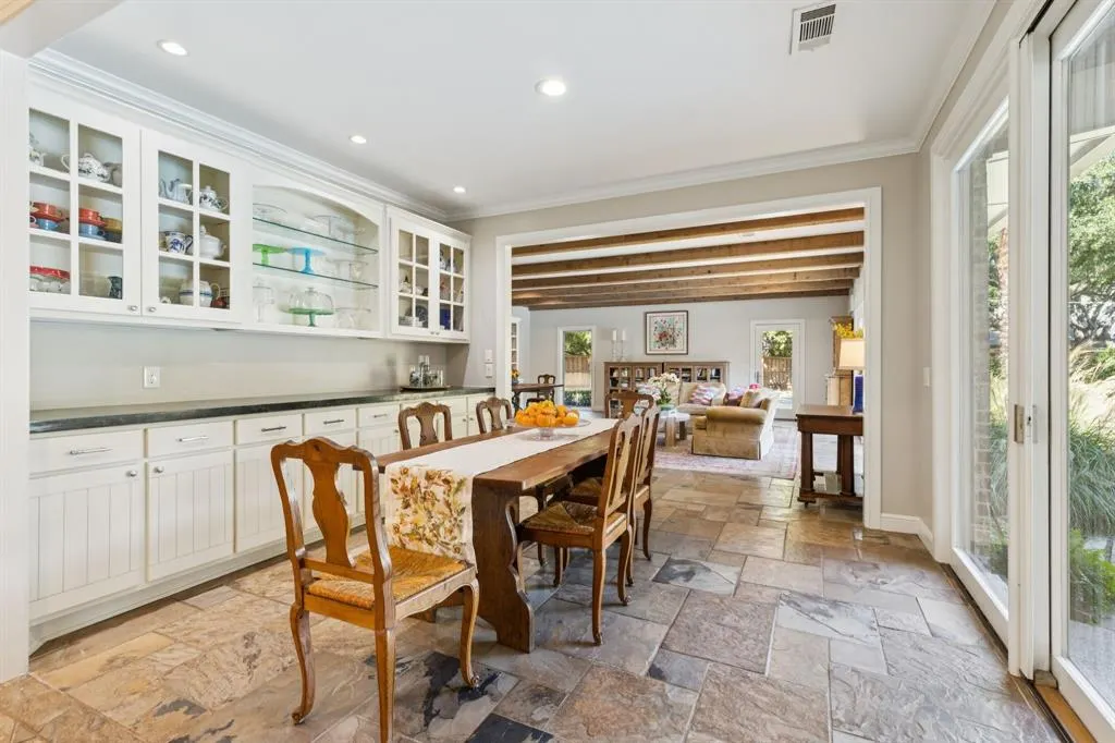 5629 Yolanda Circle