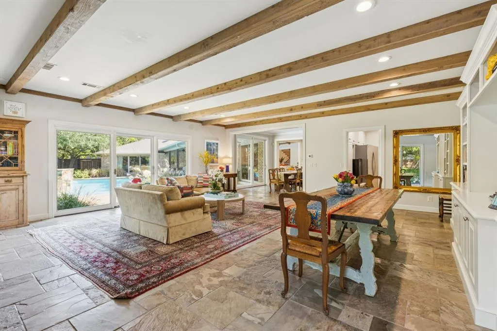 5629 Yolanda Circle