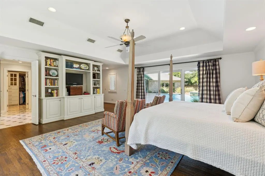 5629 Yolanda Circle