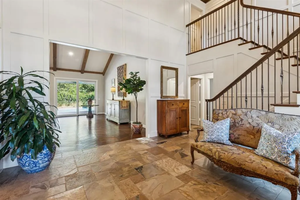 5629 Yolanda Circle