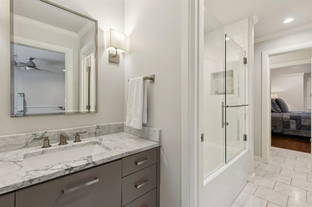 5629 Yolanda Circle