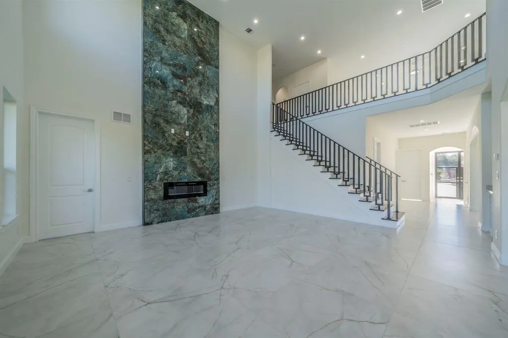 9840 Wyndbrook Drive