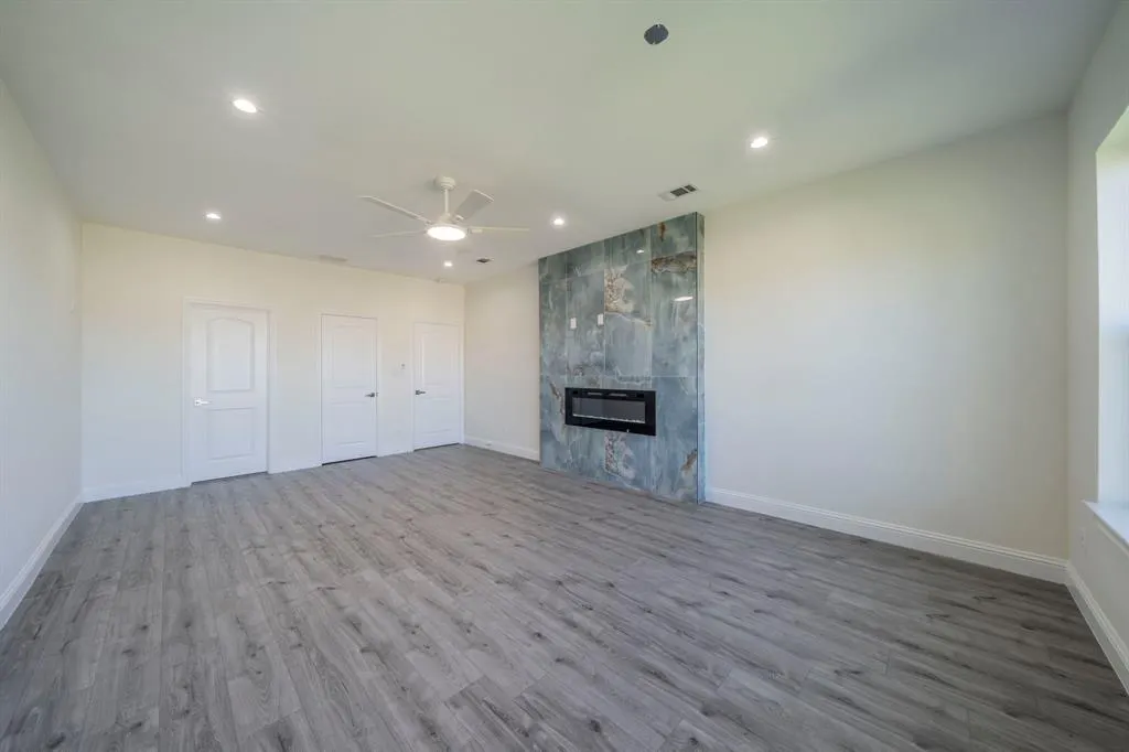 9840 Wyndbrook Drive