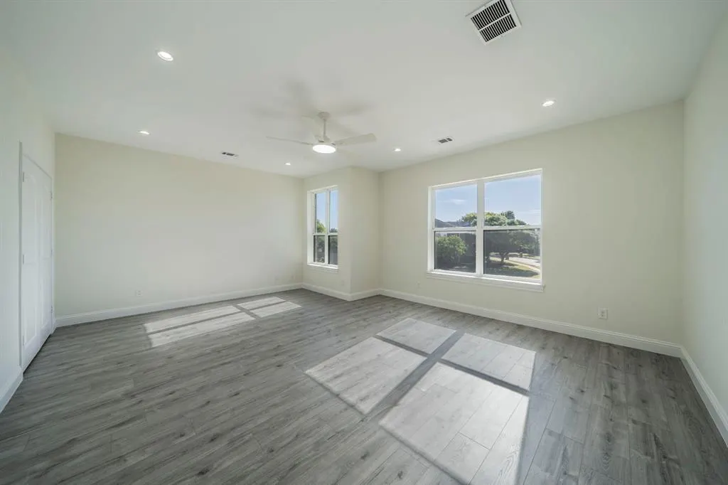 9840 Wyndbrook Drive