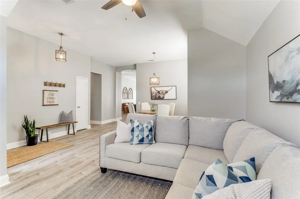 3607 Canyon View Court