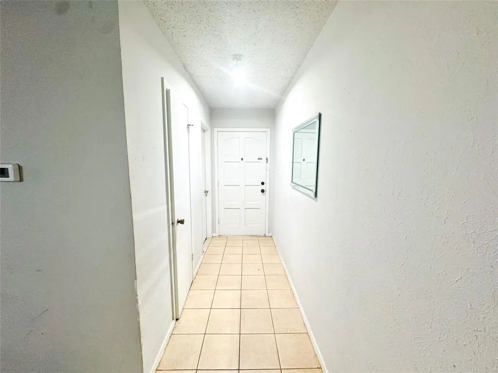 809 Roaming Road Drive