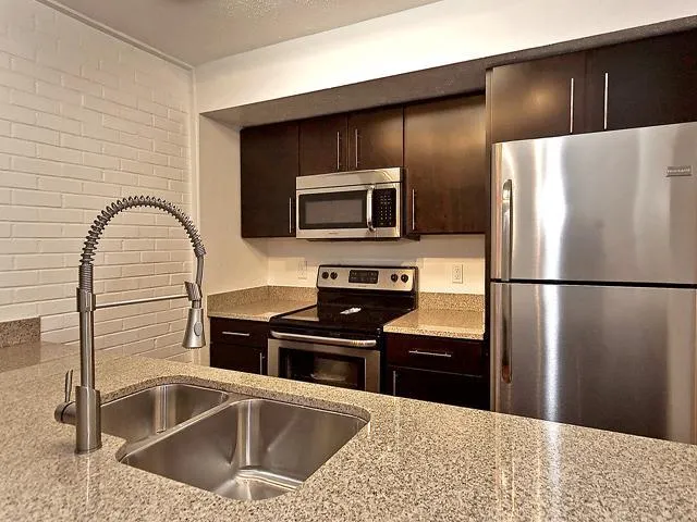 5909 Birchbrook Drive, #103