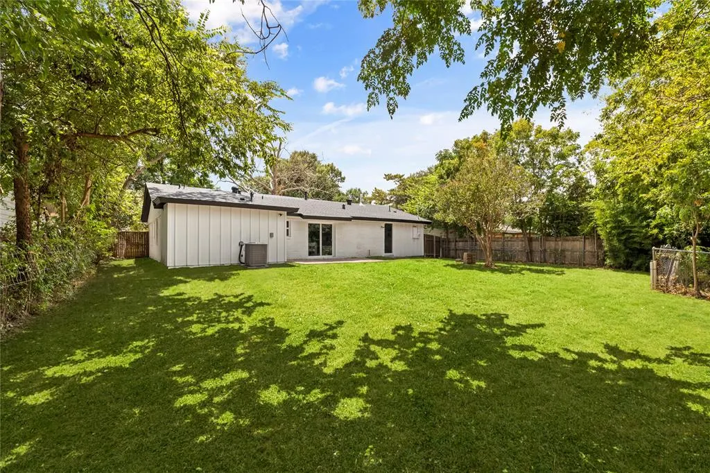 13321 Blossomheath Lane