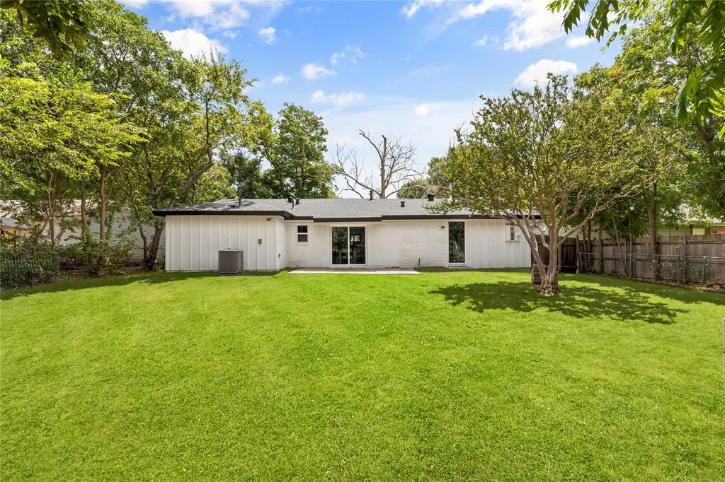 13321 Blossomheath Lane