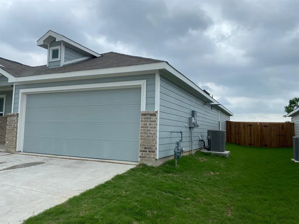 7912 Gus Wilson Drive