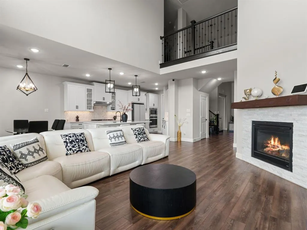 2333 Willow Garden Drive