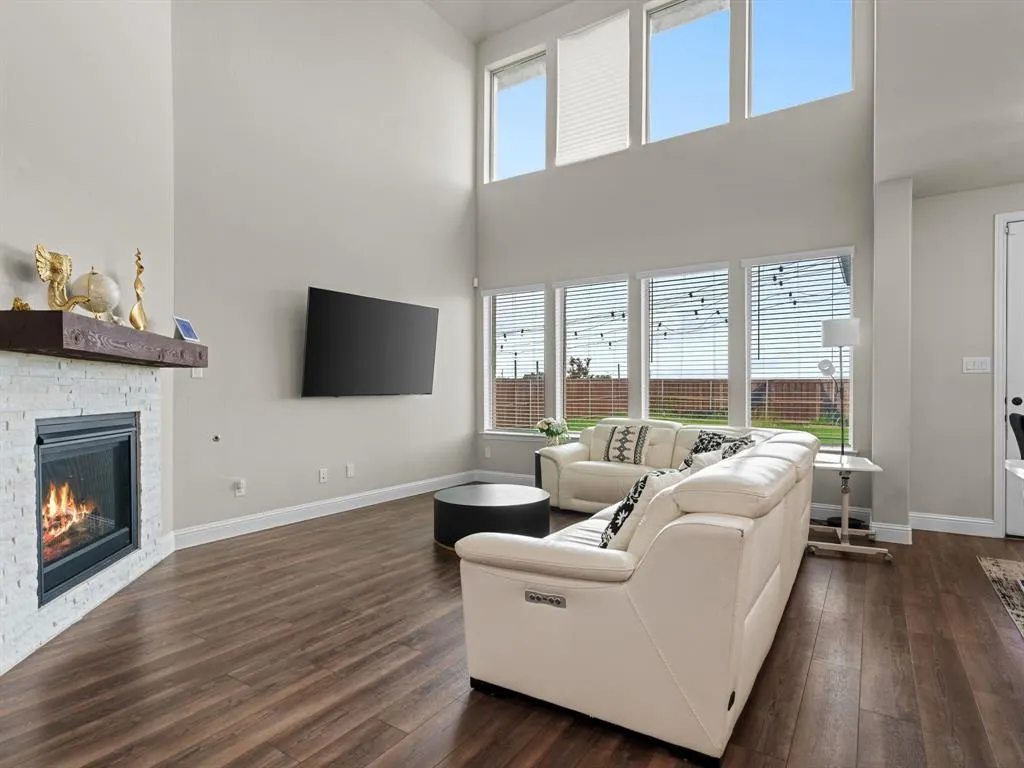 2333 Willow Garden Drive