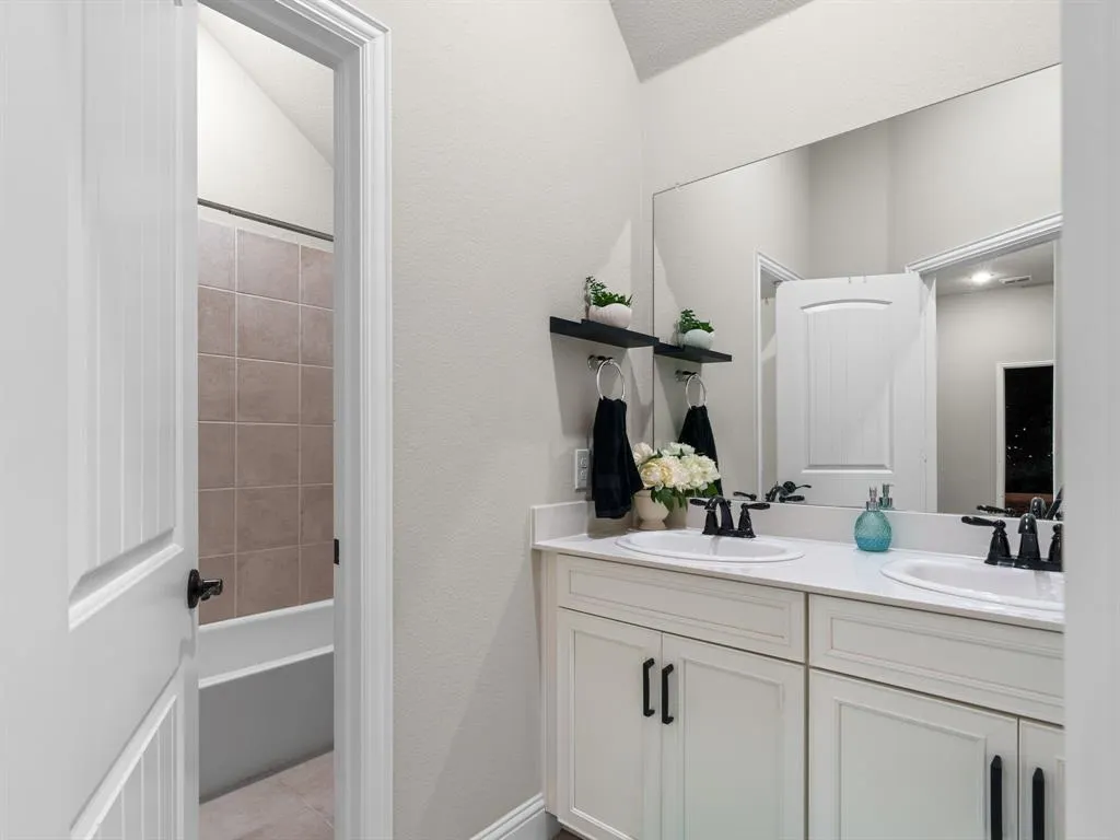 2333 Willow Garden Drive