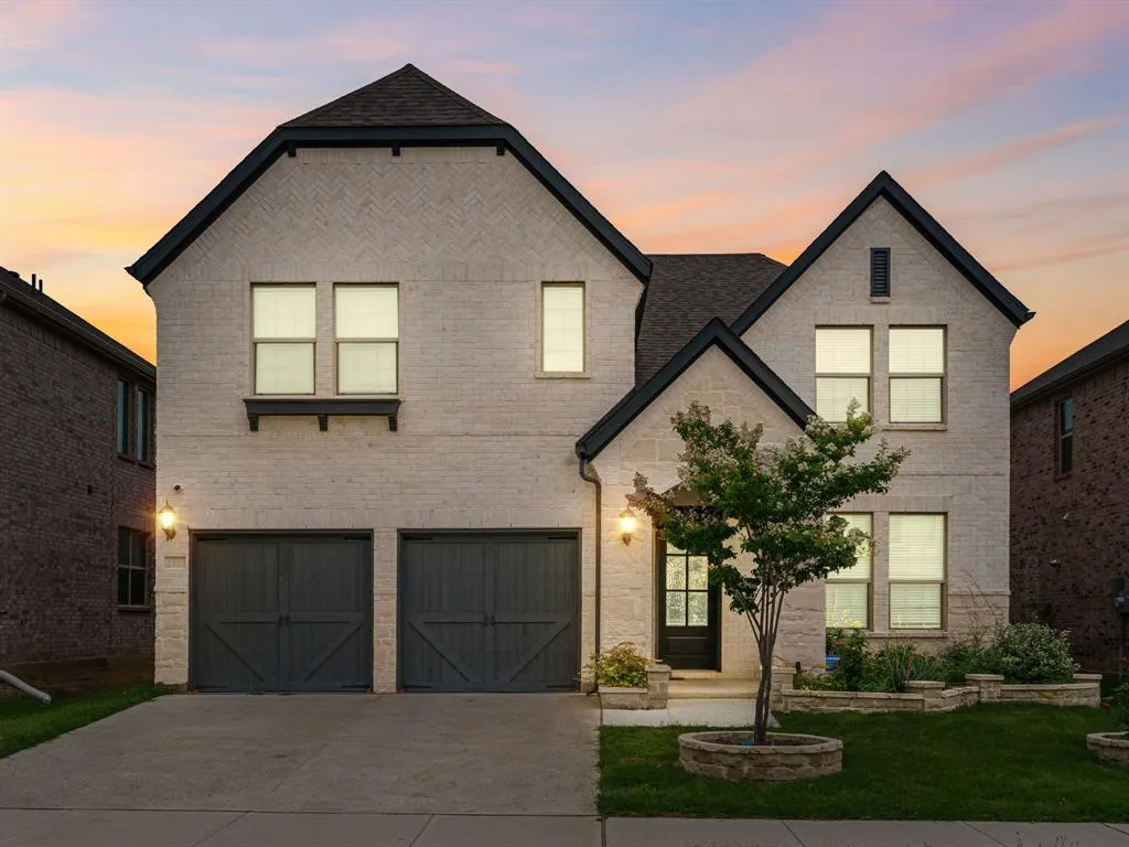 2333 Willow Garden Drive