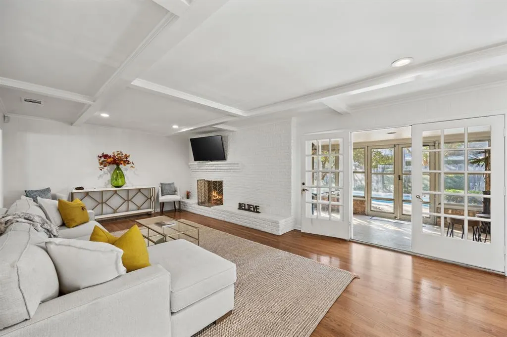 3806 Shady Hill Drive