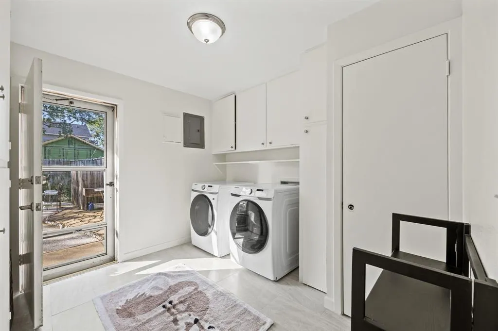 3806 Shady Hill Drive