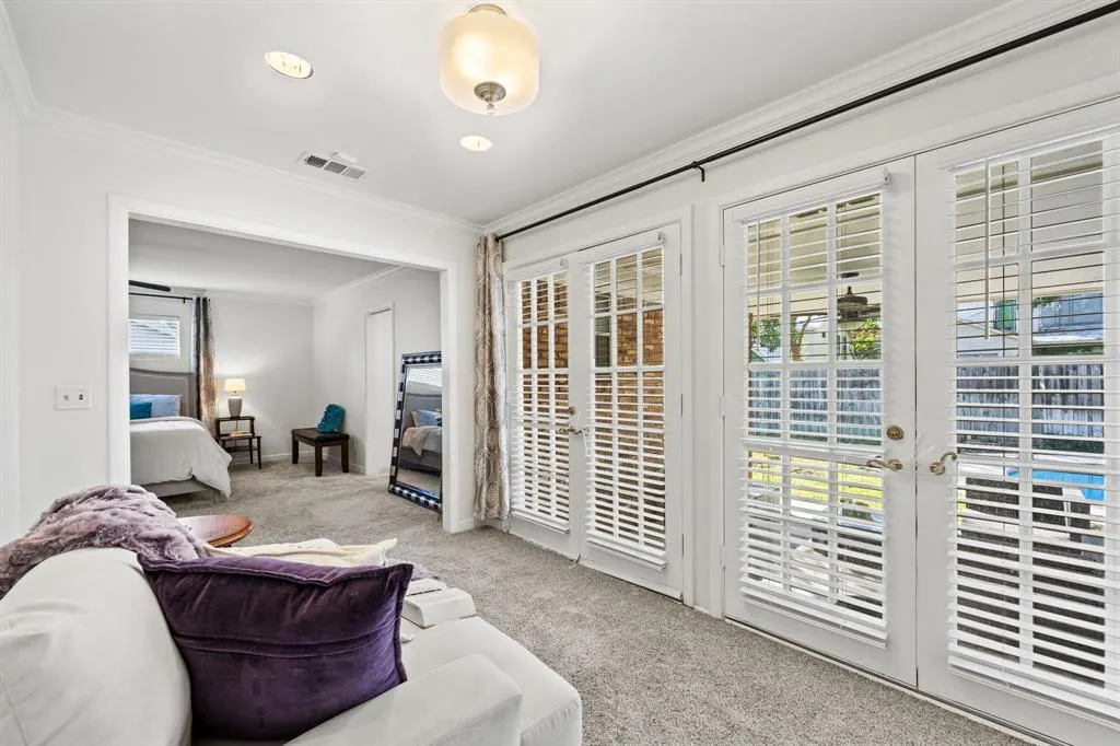 3806 Shady Hill Drive