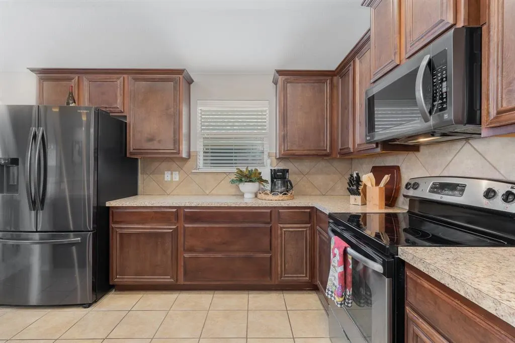 5510 Crestwood Drive