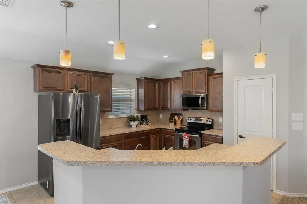 5510 Crestwood Drive