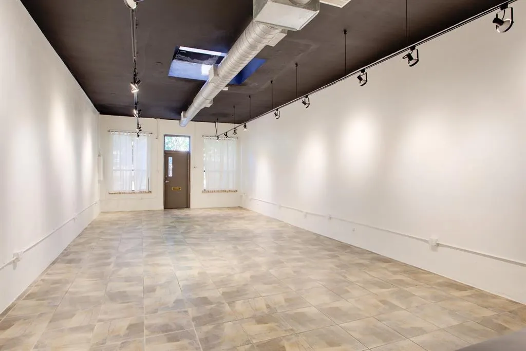 4210 Main Street