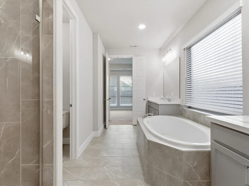 2920 Saltwood Court