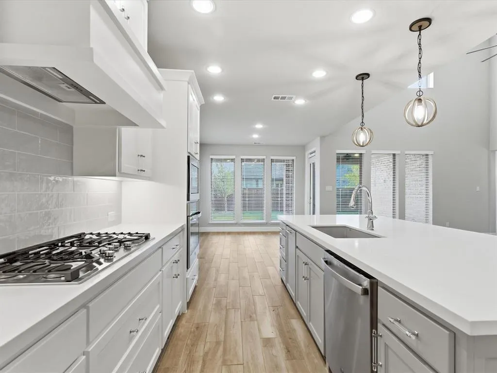 2920 Saltwood Court