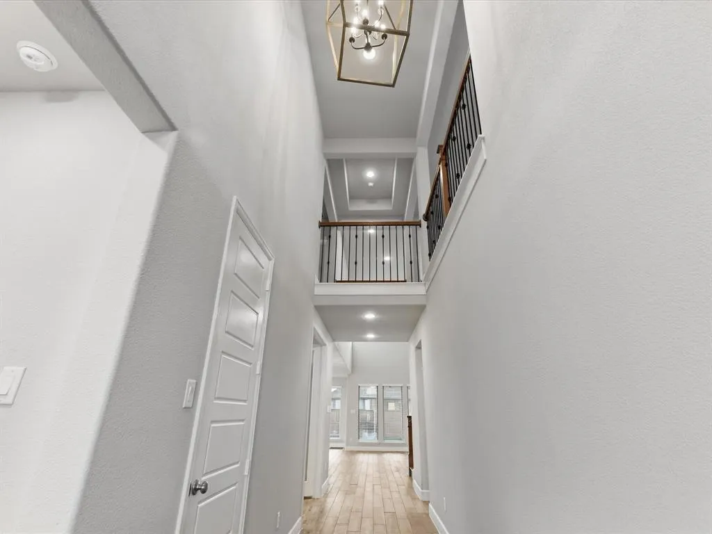 2920 Saltwood Court