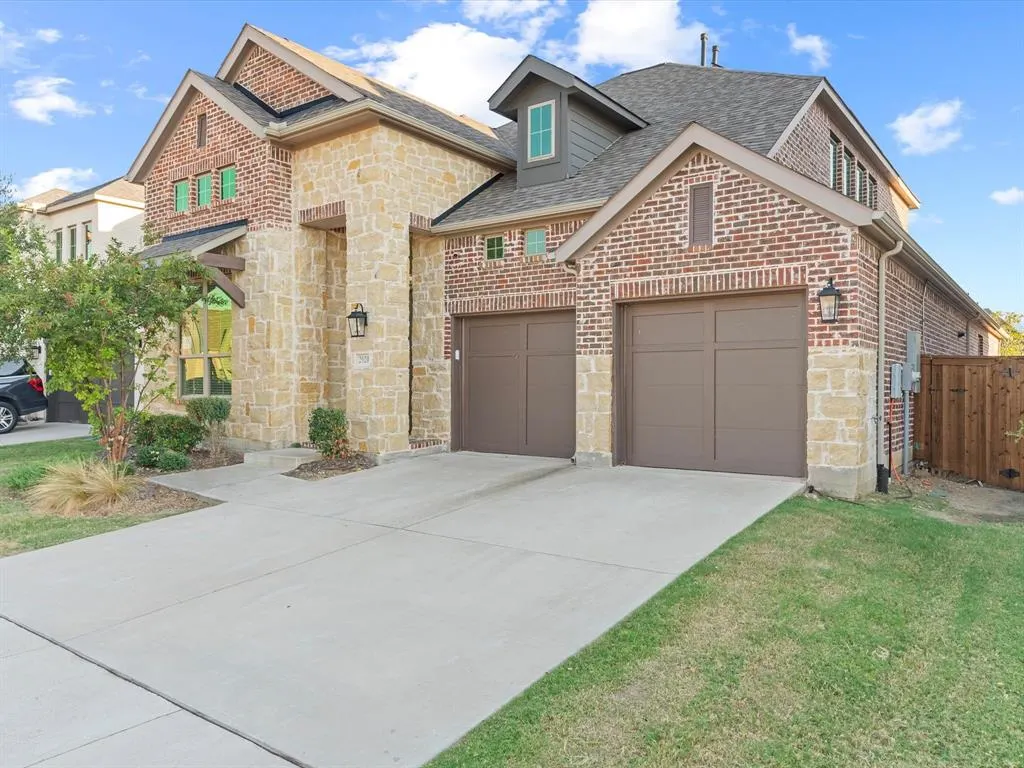 2920 Saltwood Court