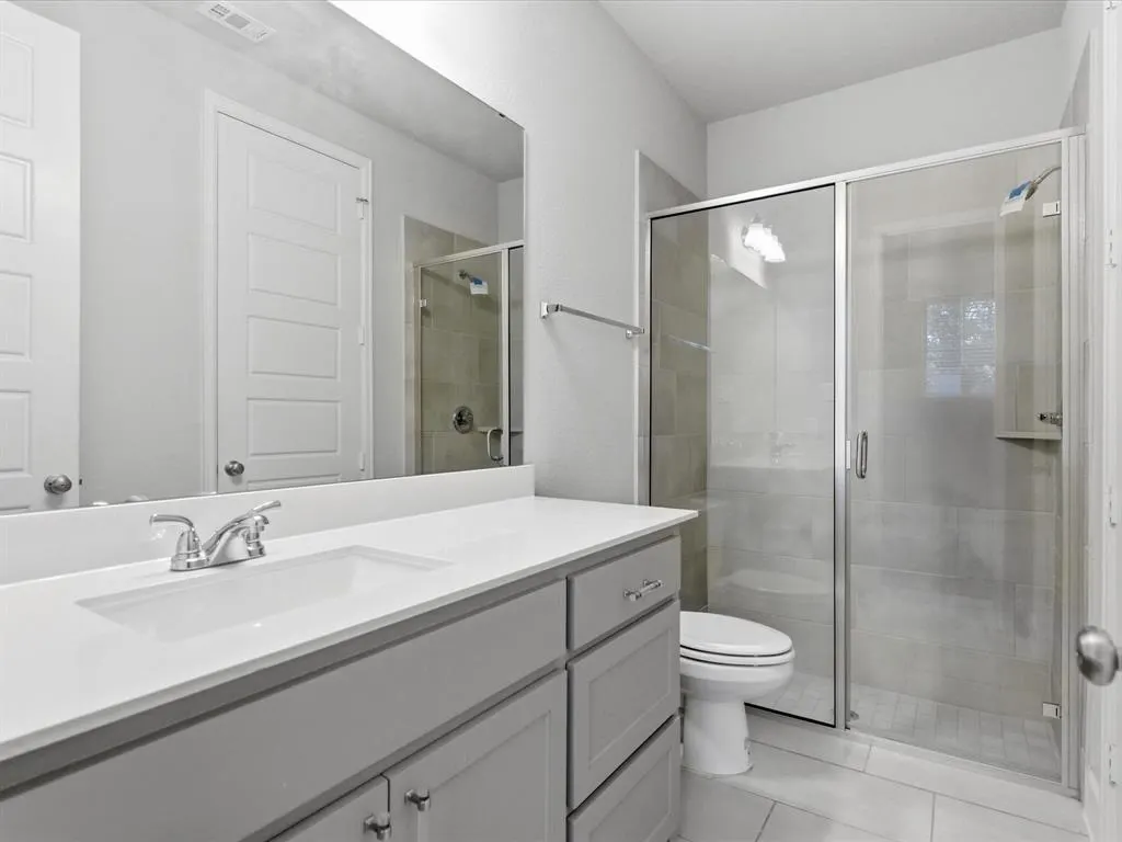 2920 Saltwood Court