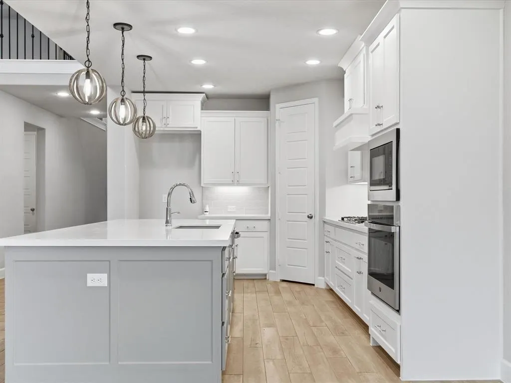 2920 Saltwood Court